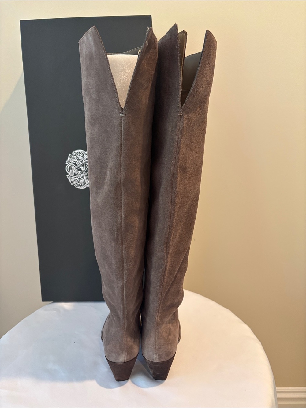 NEW! Vince Camuto Taupe Suede Over-the-Knee Boots 9 Wide Calf - Picture 4 of 9